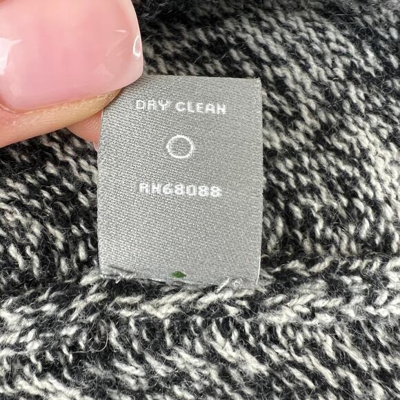 Neiman Marcus Gray Sweater Cashmere Scoop Neck Marled Knit Fleece Size Medium M - Picture 10 of 11